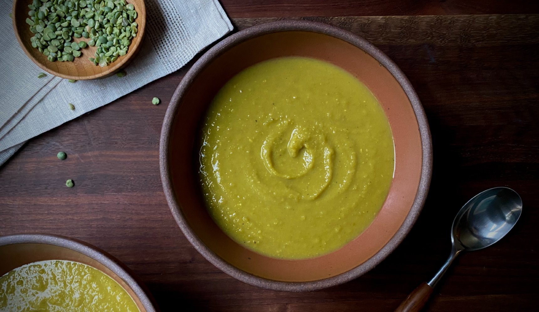 A bowl of curried split pea soup.