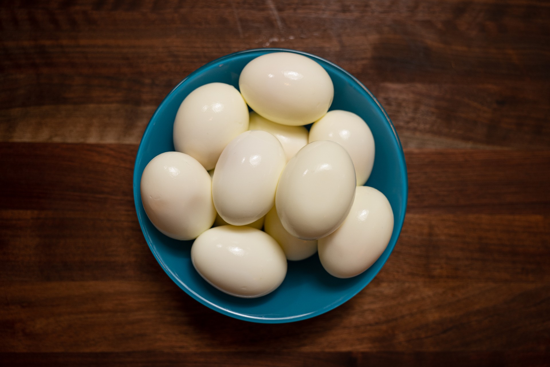 Easy-peel hard-boiled eggs in a bowl.