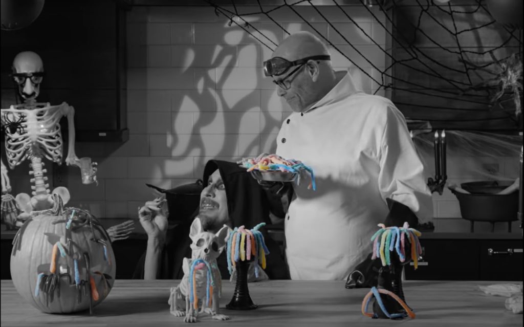 How to Make Alton Brown's Green Bean Casserole 2.0 Alton Brown